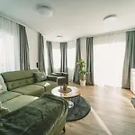 Mirador سيفيلد ان تيرول