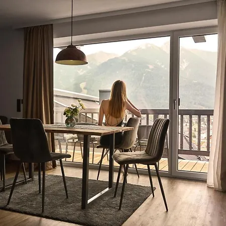 Mirador Апартаменты *