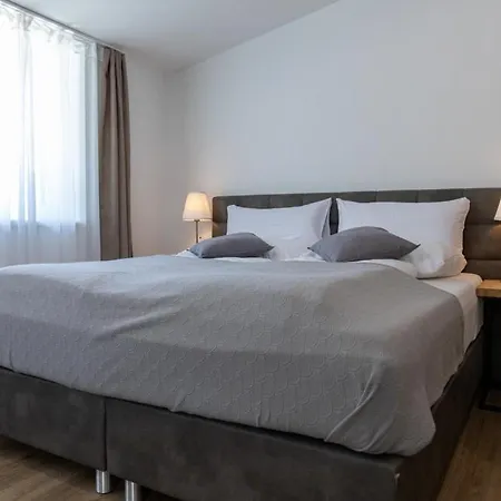 Apartment Mirador